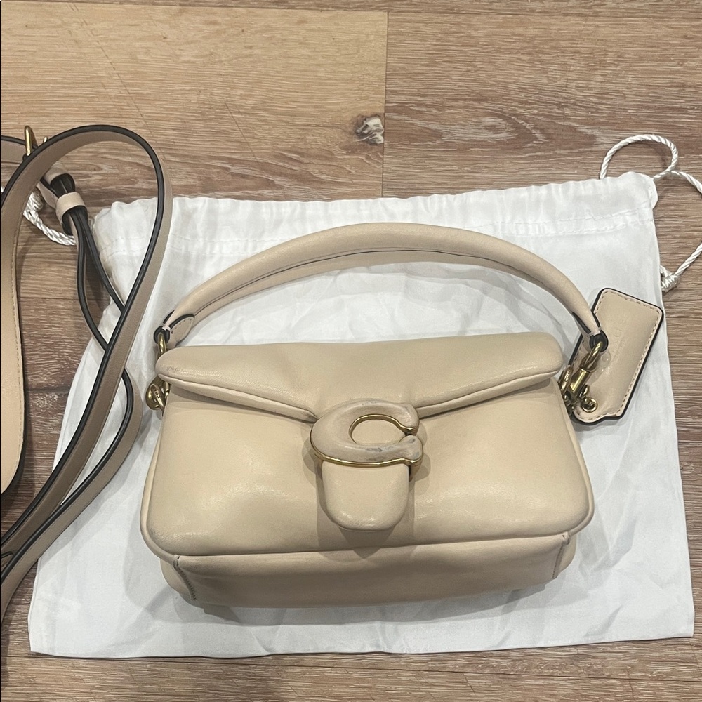 Coach pillow mini Tabby